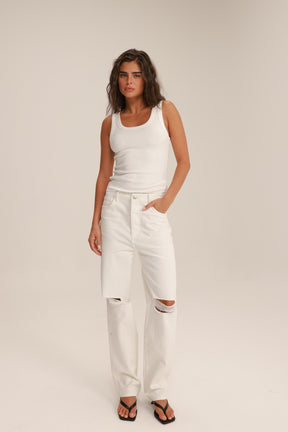 ג'ינס מייקל לבן