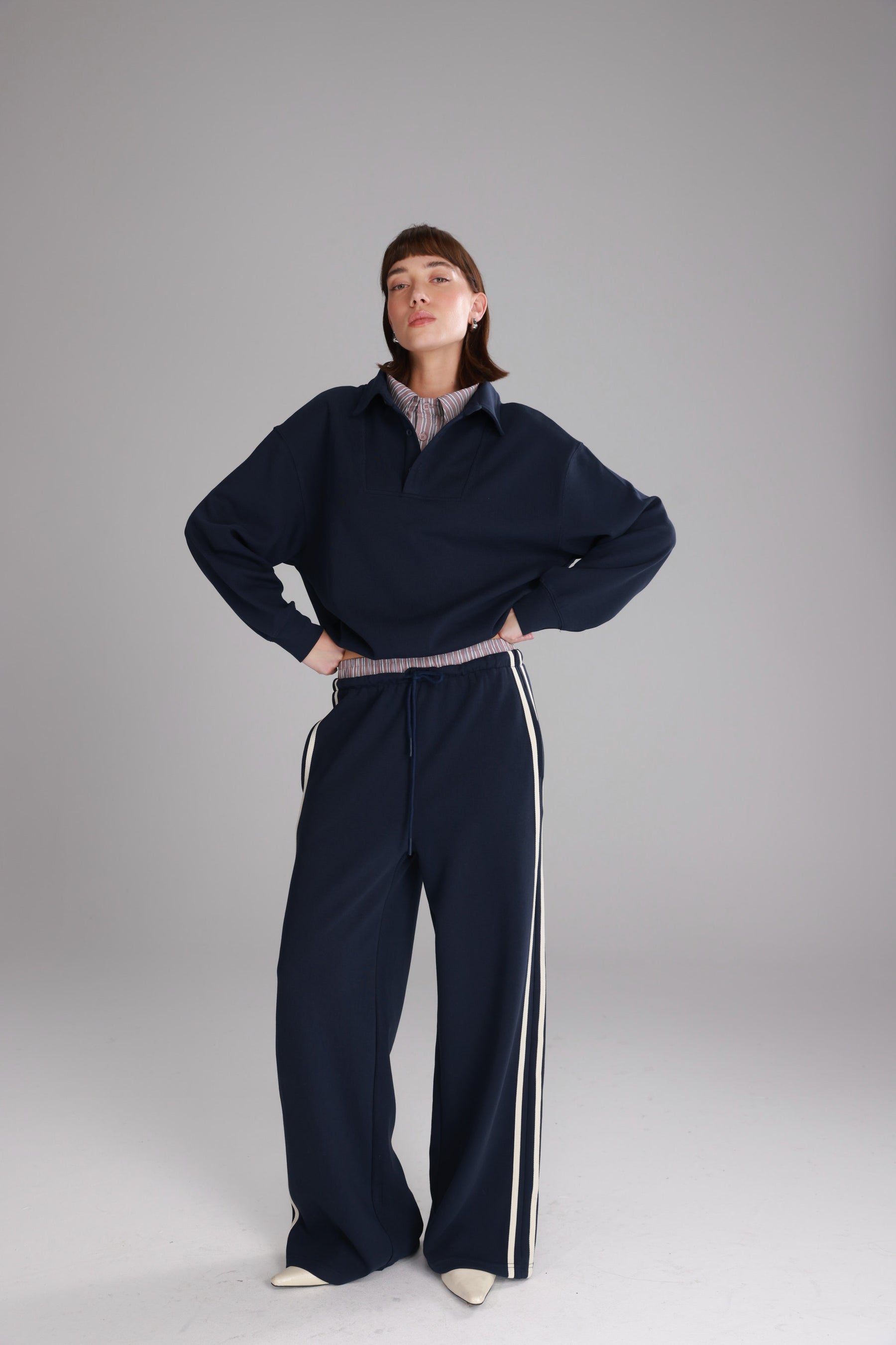 חליפת סול נייבי