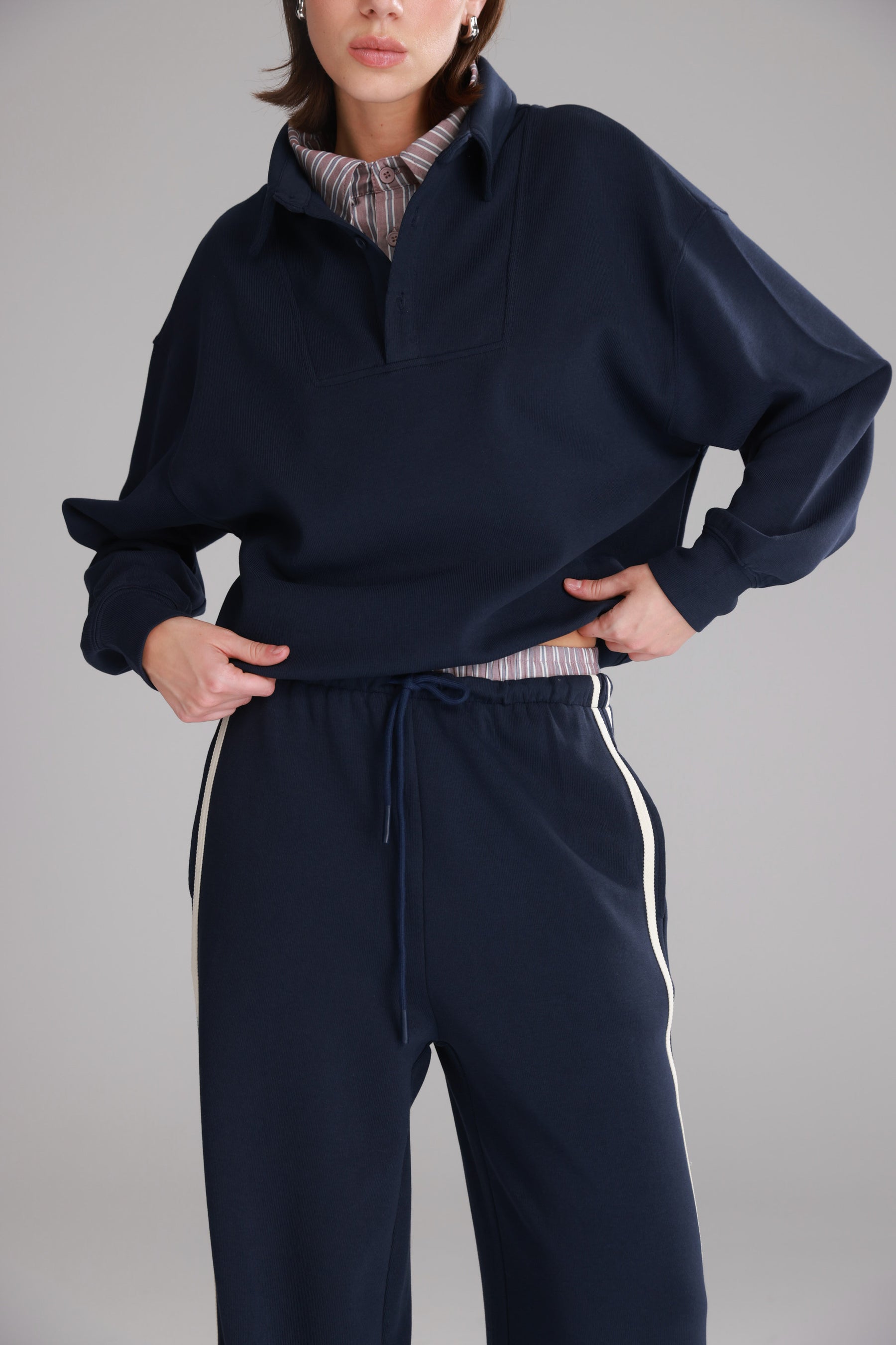 חליפת סול נייבי