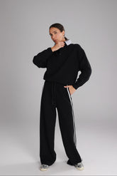 חליפת סול שחורה