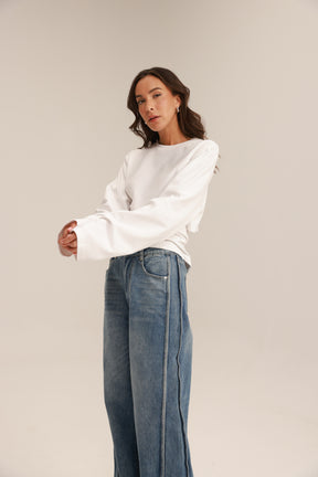 חולצת אולה לבנה