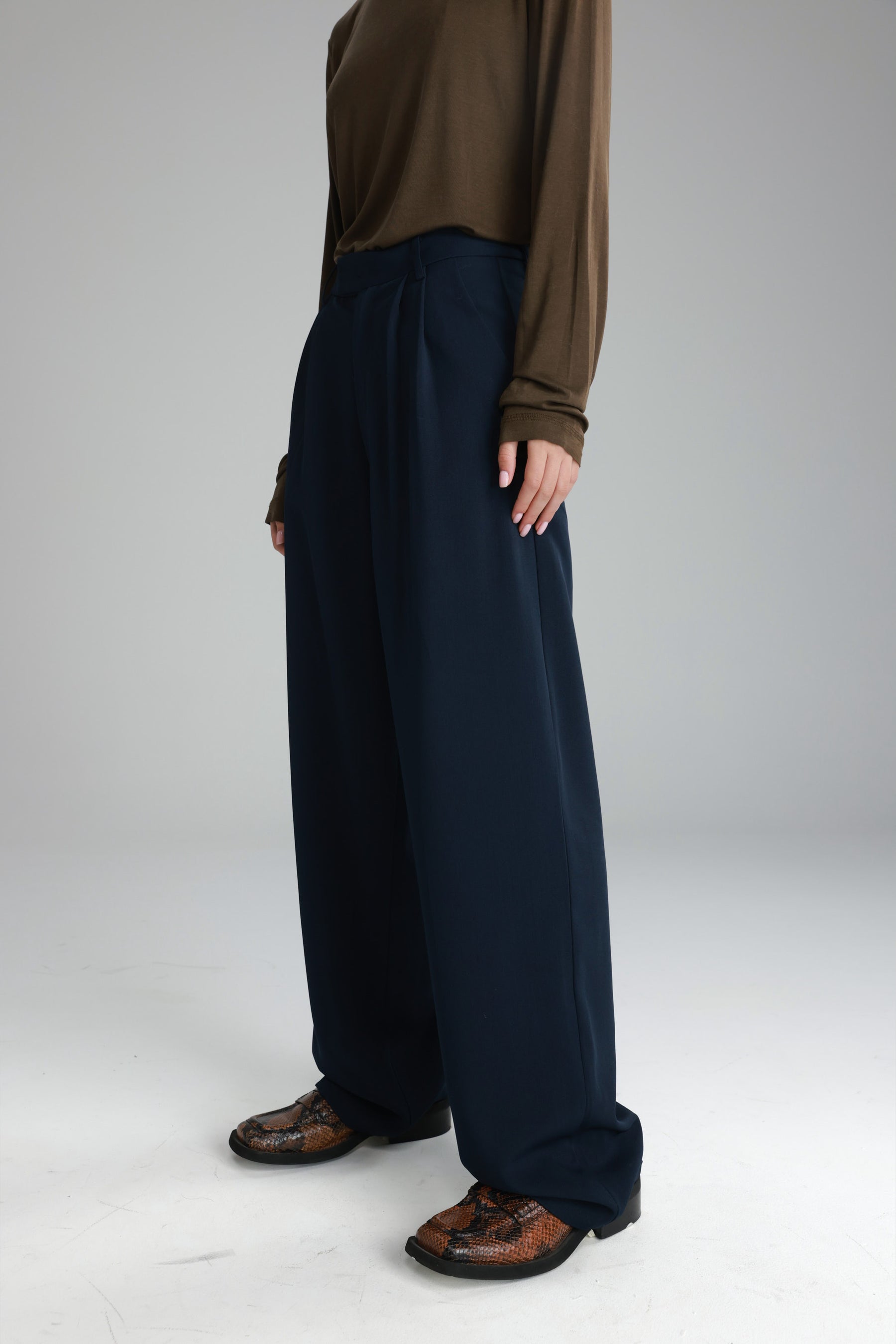 מכנסי דייזי נייבי