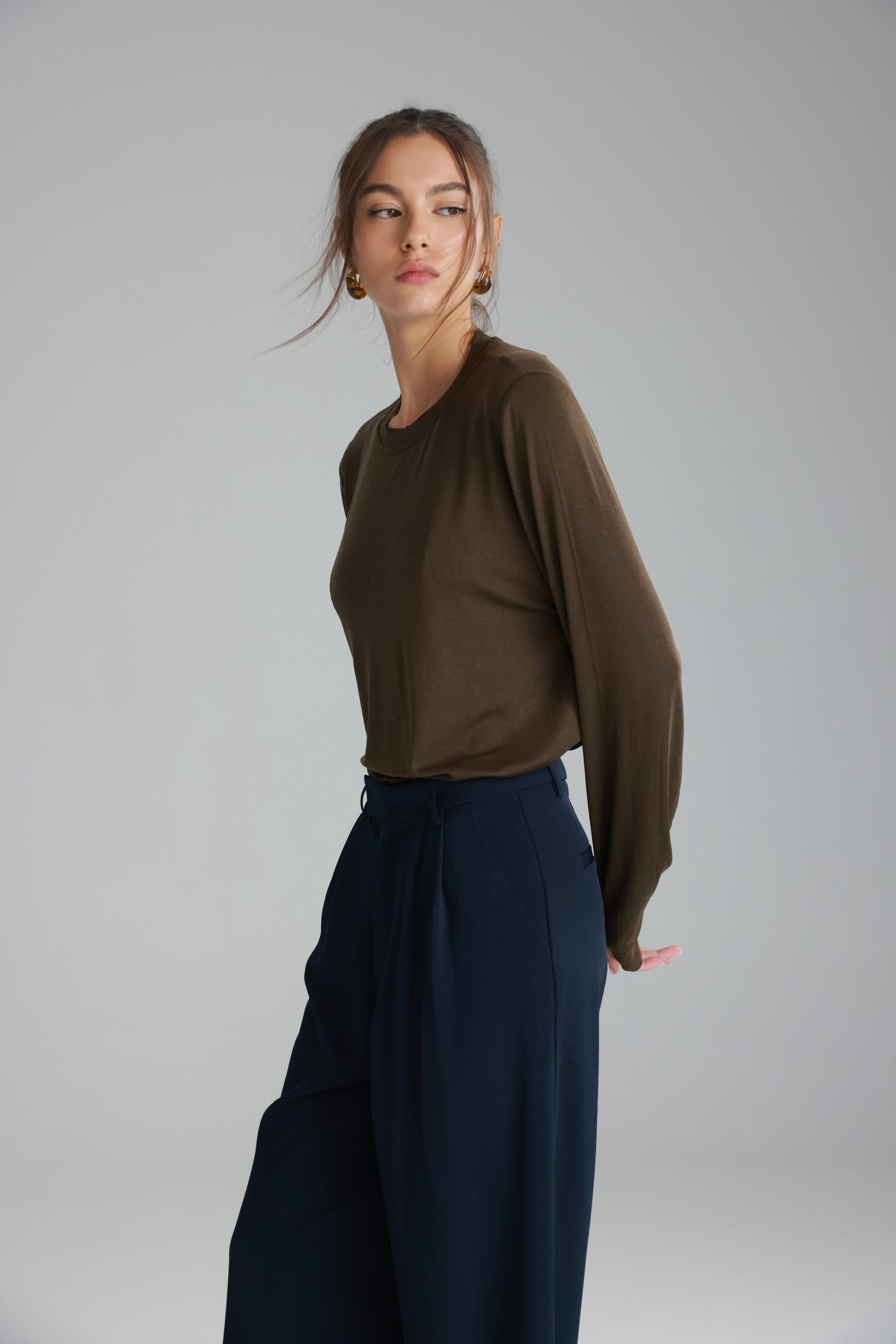 חולצת ביילין חומה