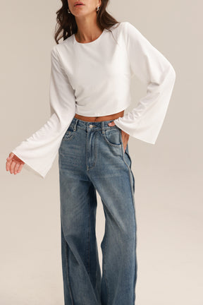 חולצת מלני לבנה