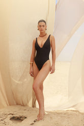 Calypso One Piece Black