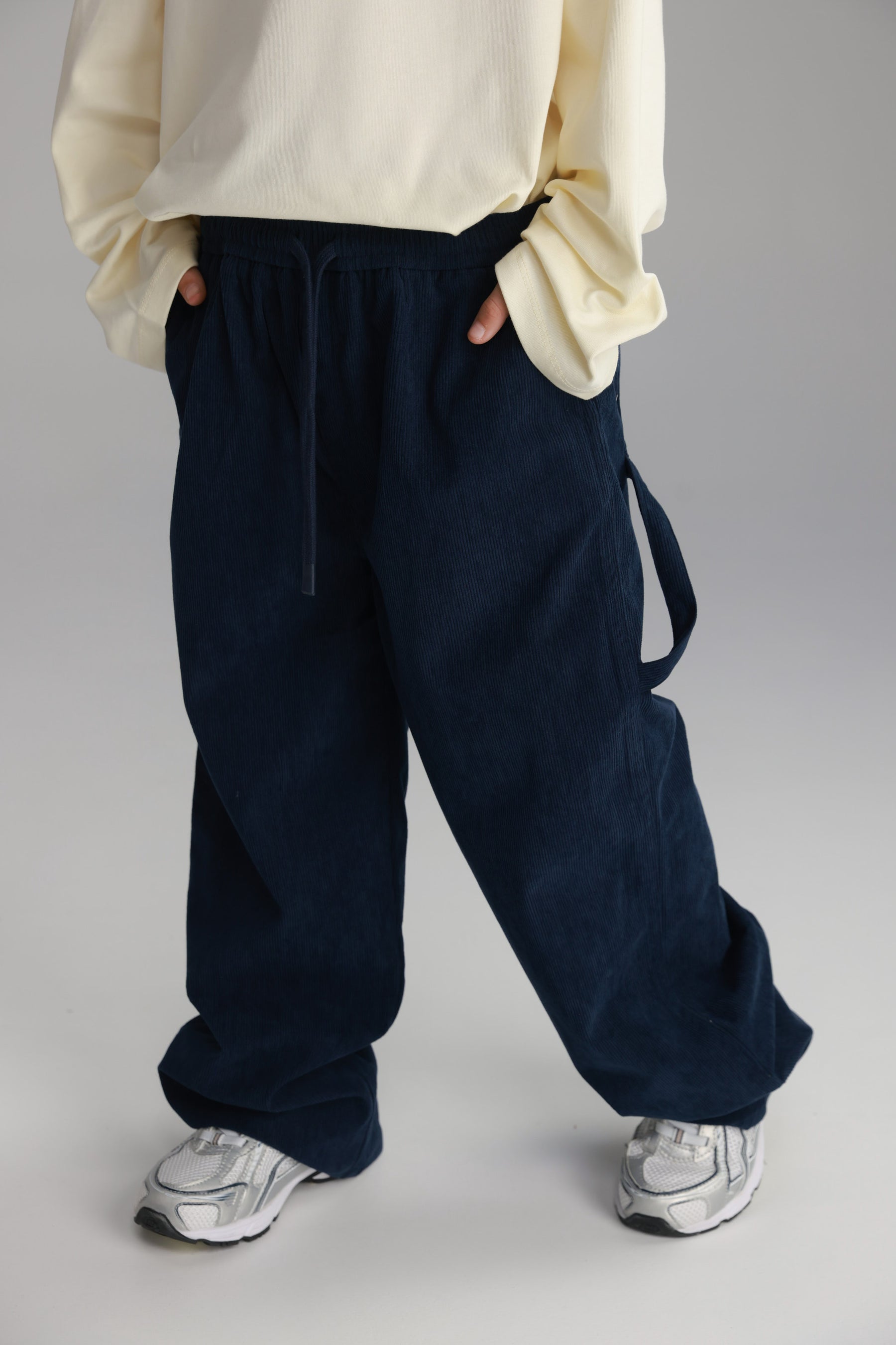 מכנסי ג'ורג' נייבי