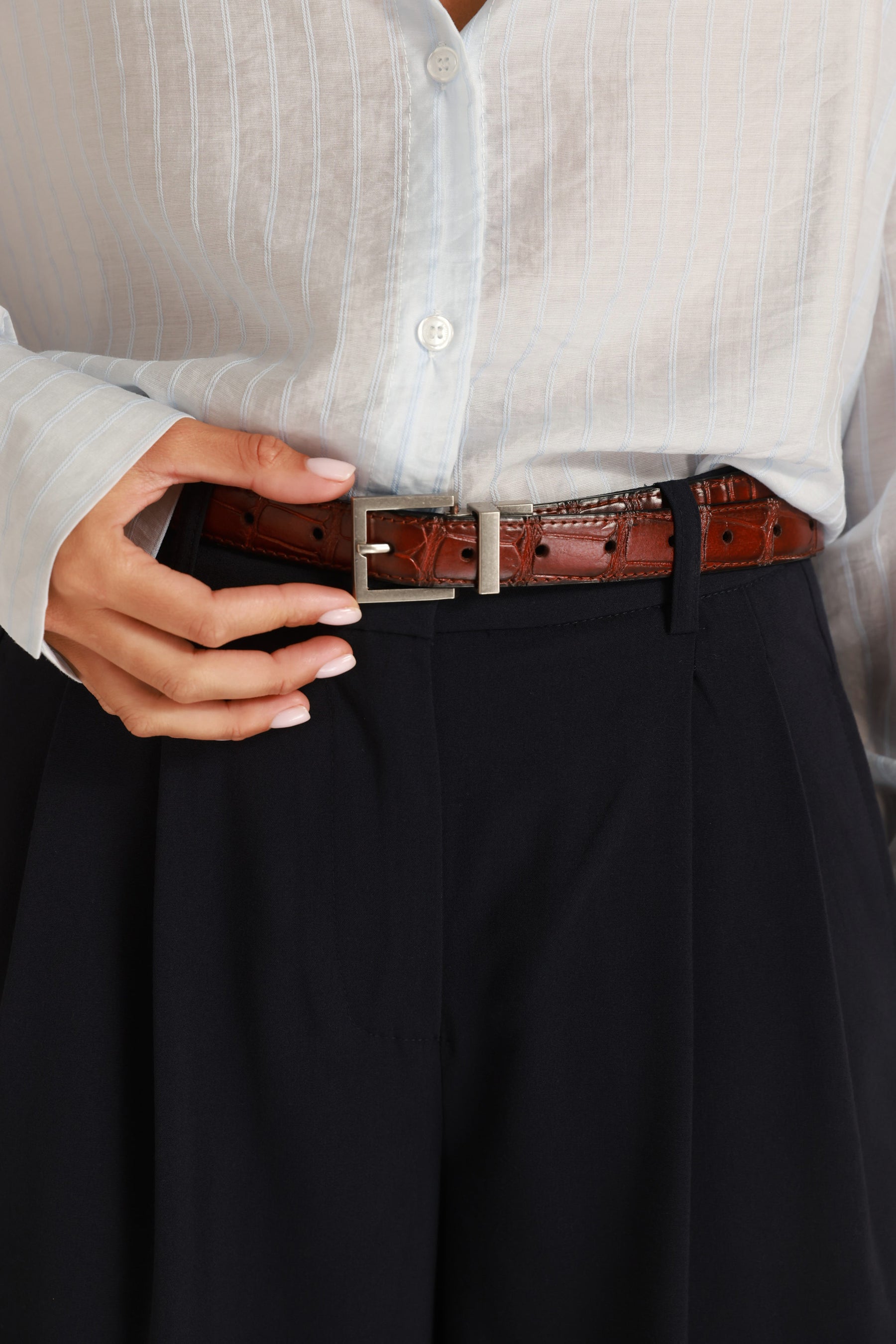 חגורת האנטר חומה אבזם כסף