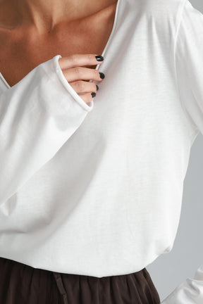 חולצת ג'ין לבנה