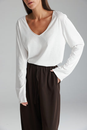 חולצת ג'ין לבנה