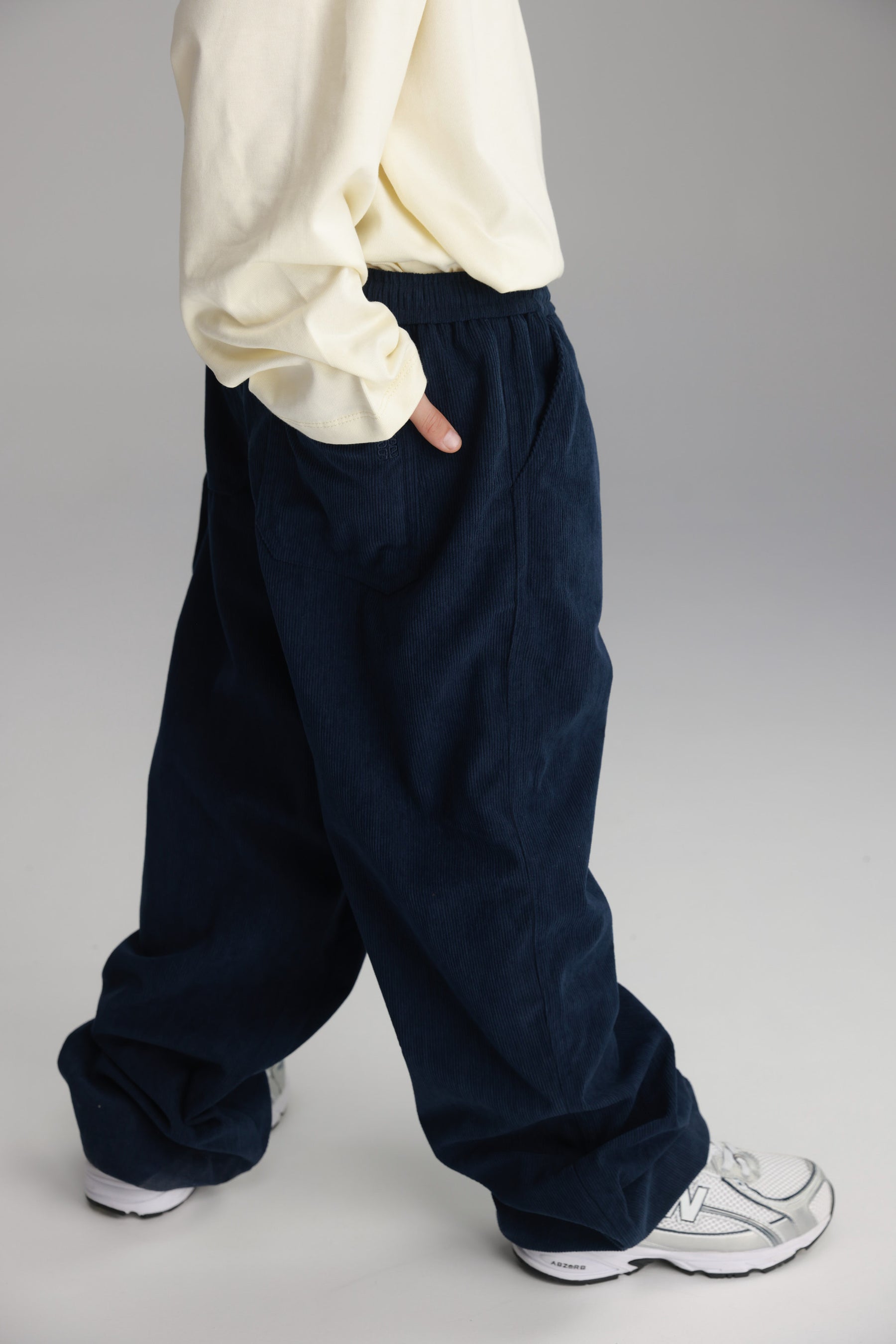 מכנסי ג'ורג' נייבי