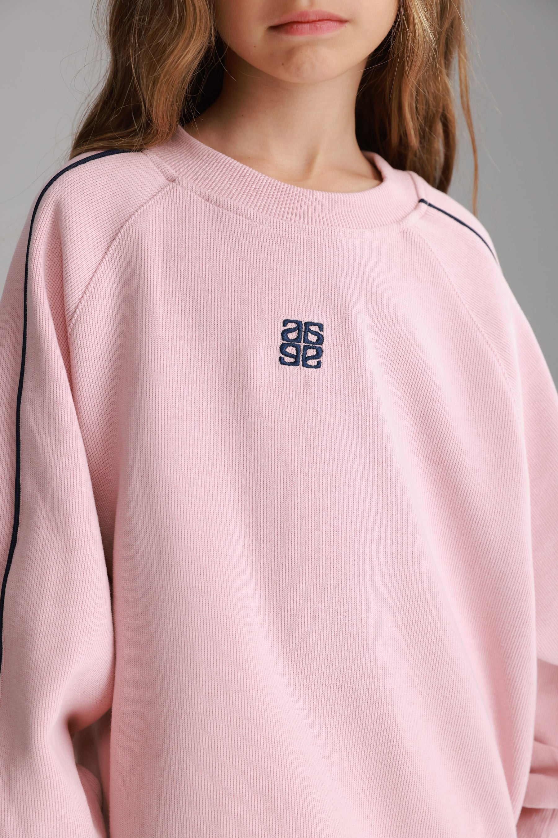 חליפת רייני ורודה