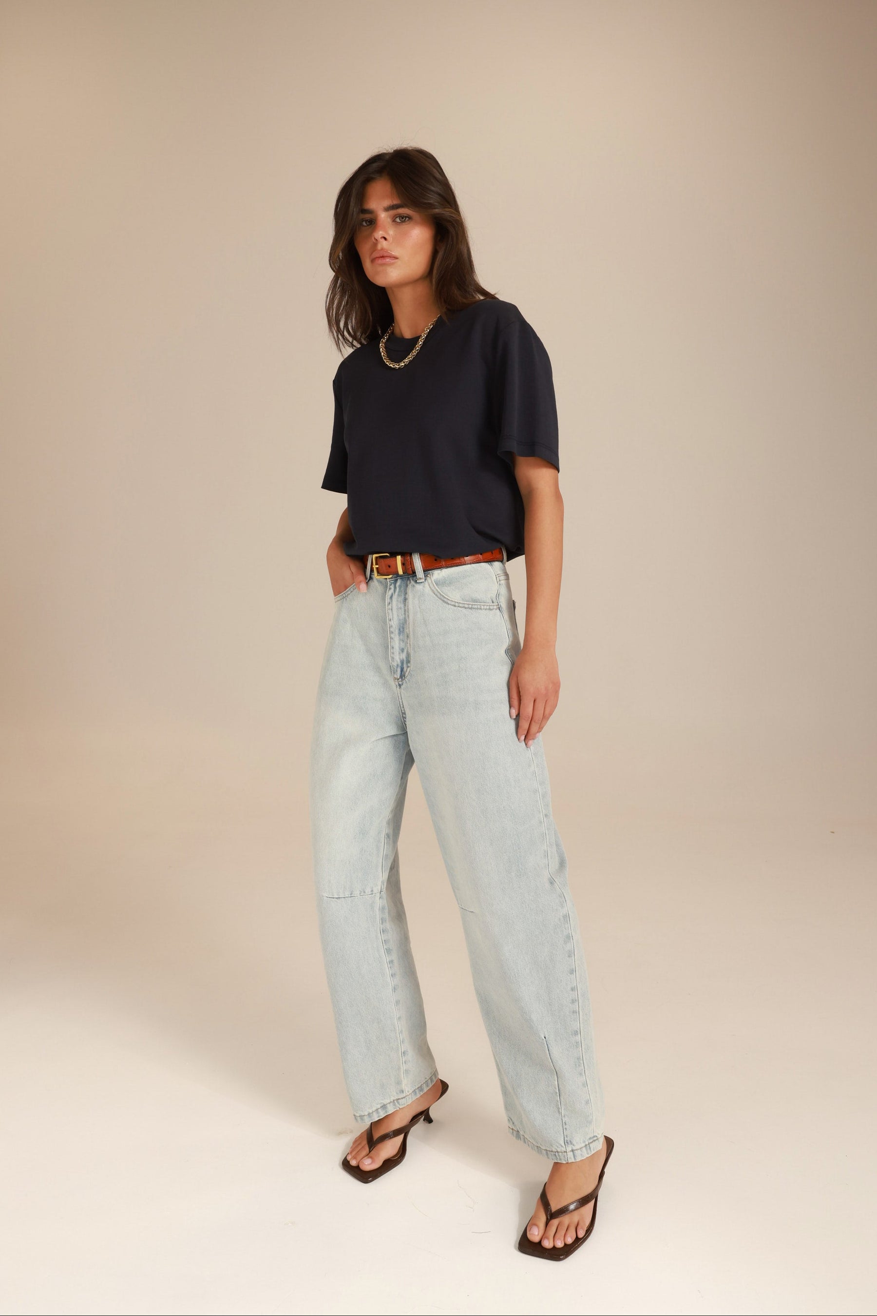 ג'ינס צ'ארלי כחול בהיר