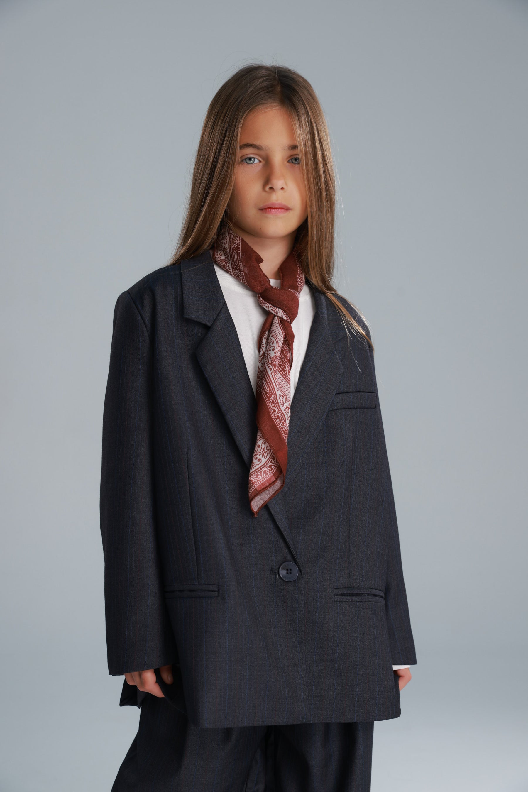 בלייזר בילי אפור