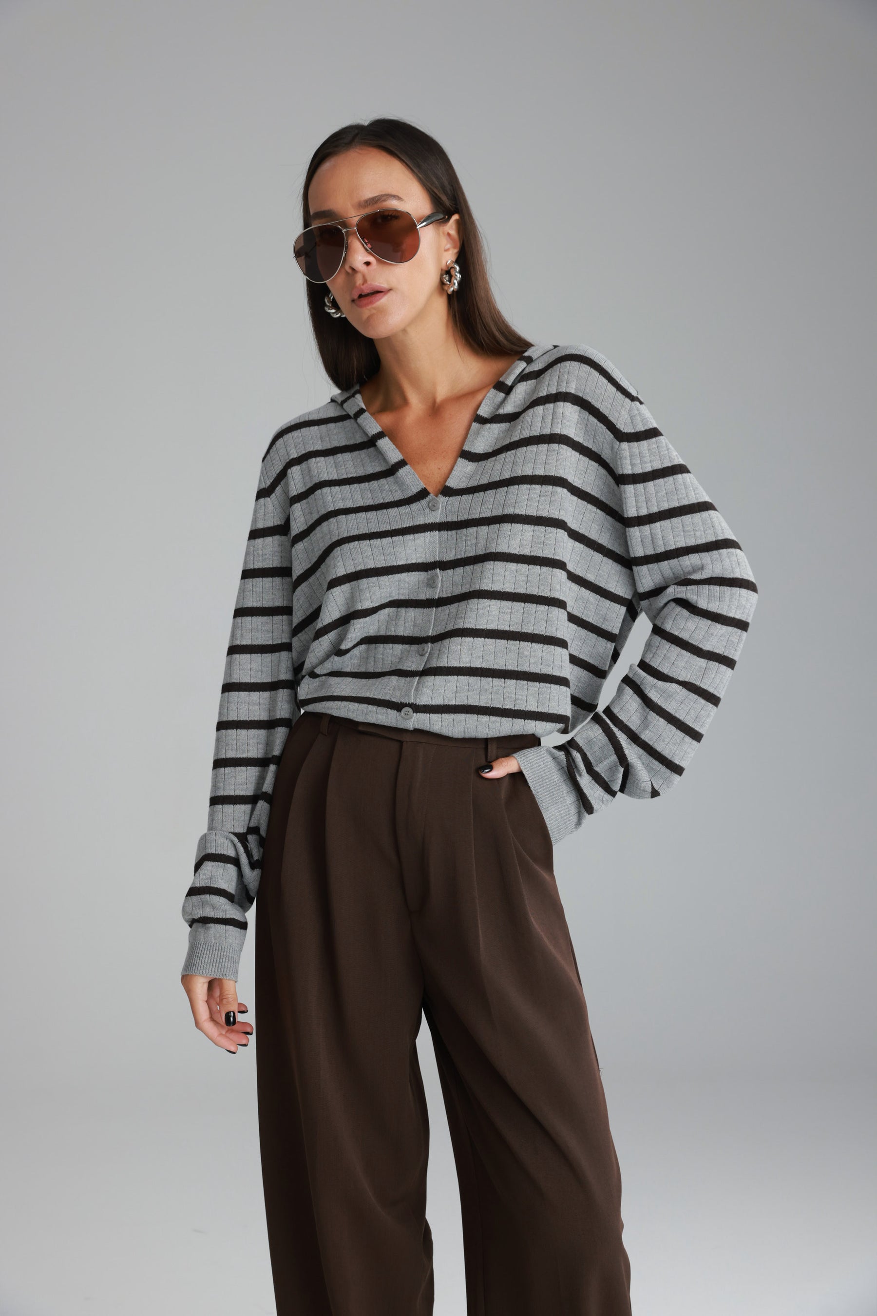 סריג לייק פסים אפור/חום כהה