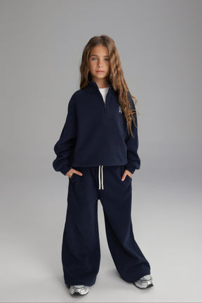 חליפת קיארה נייבי