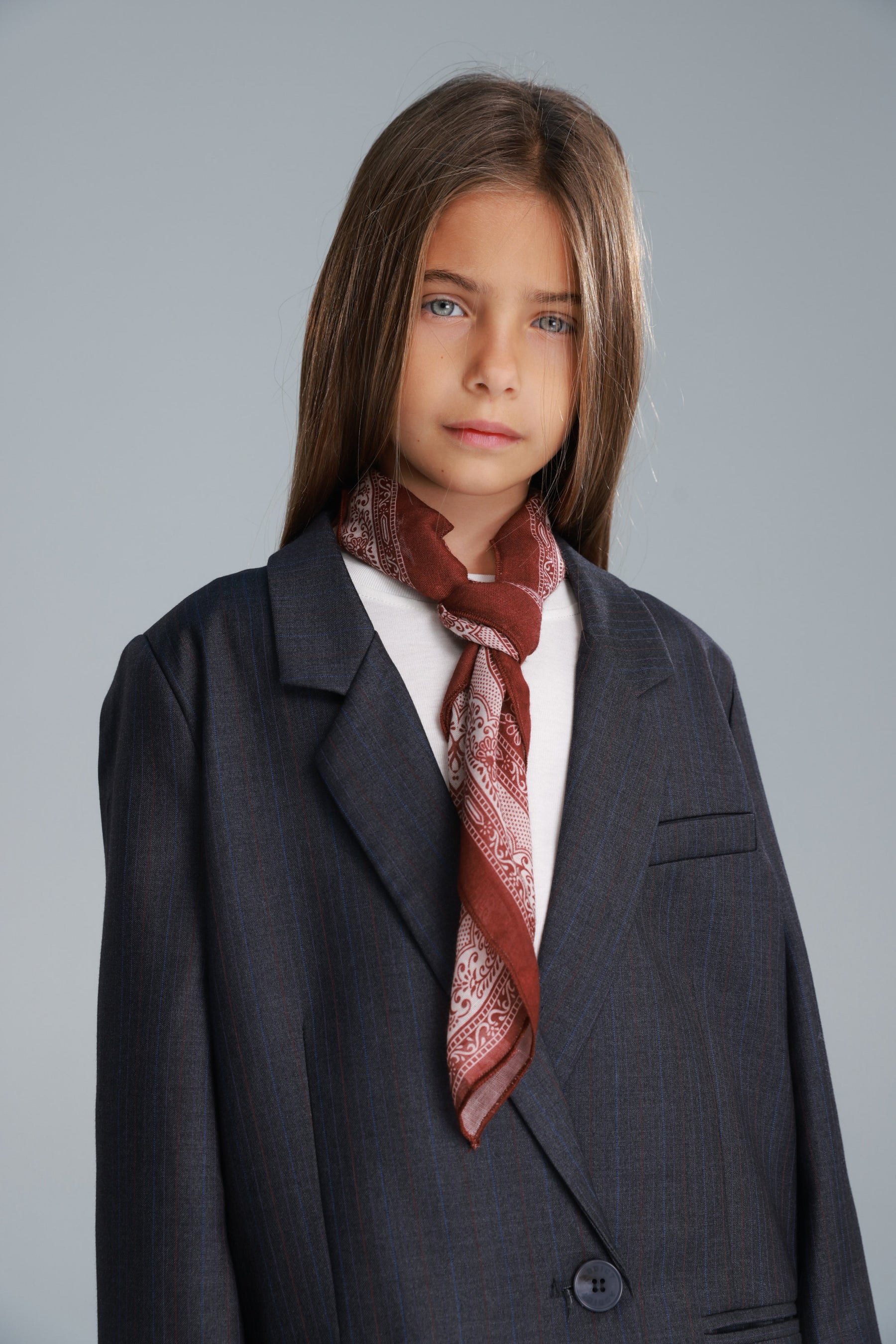 בלייזר בילי אפור