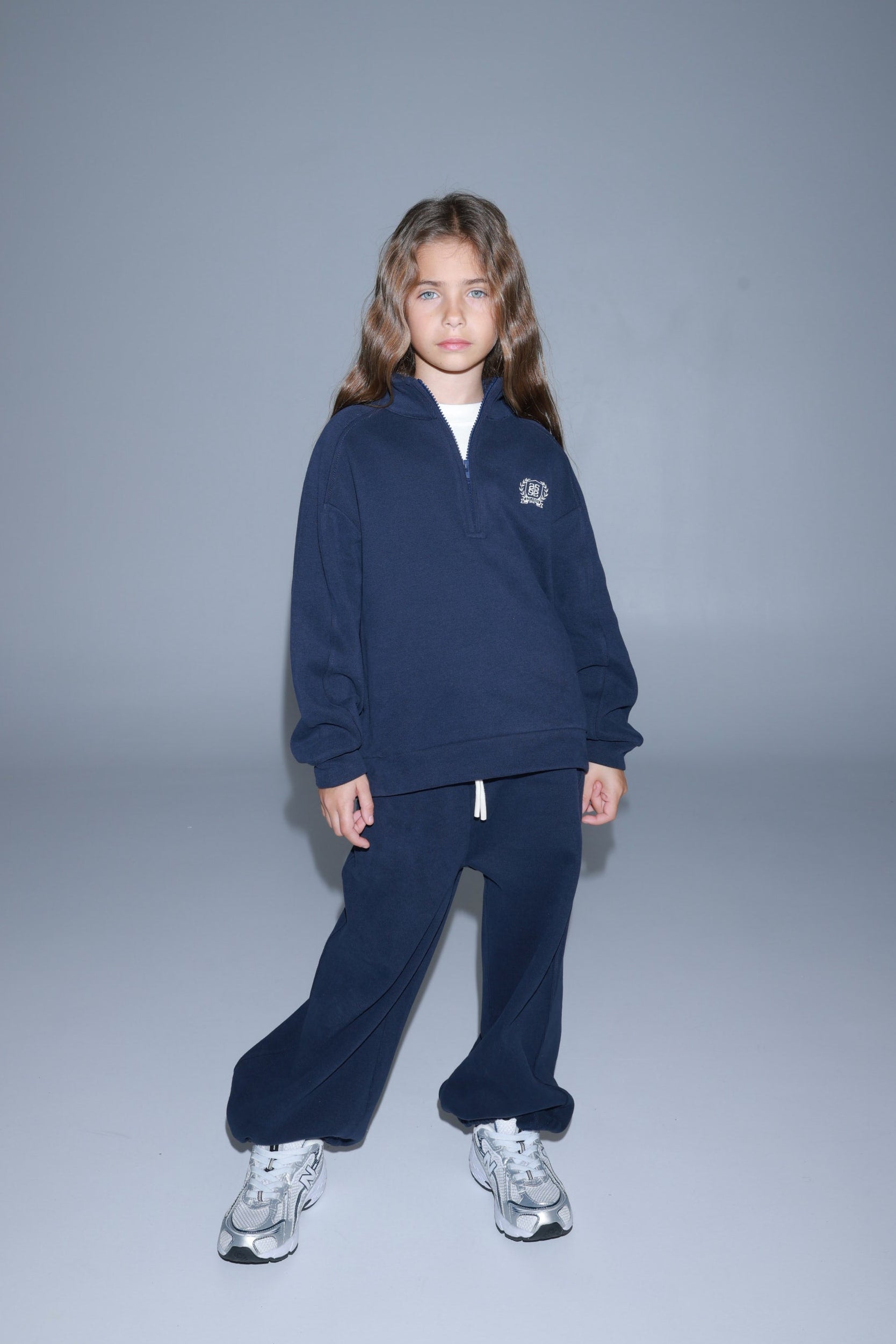 חליפת קיארה נייבי