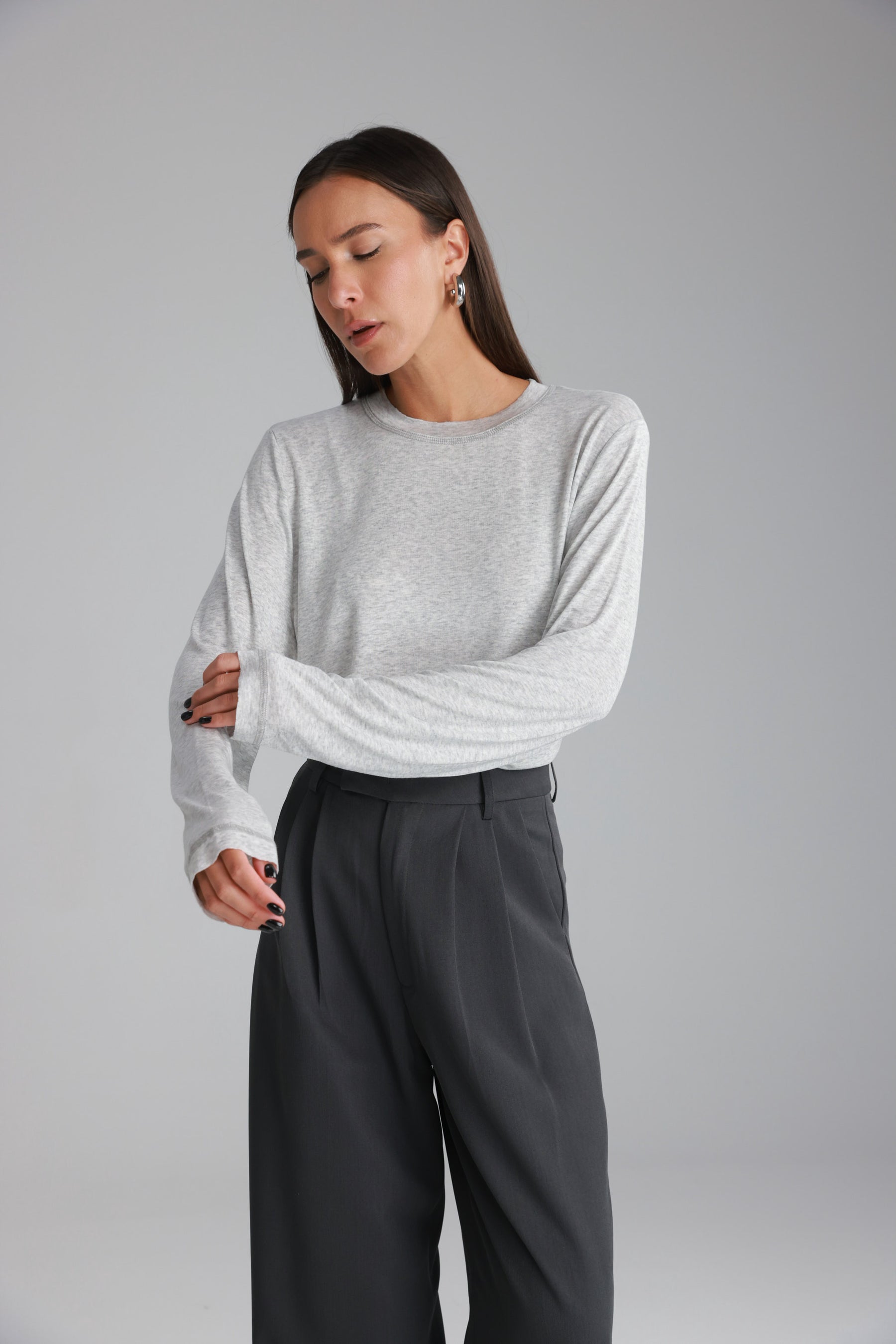 חולצת ביילין אפורה