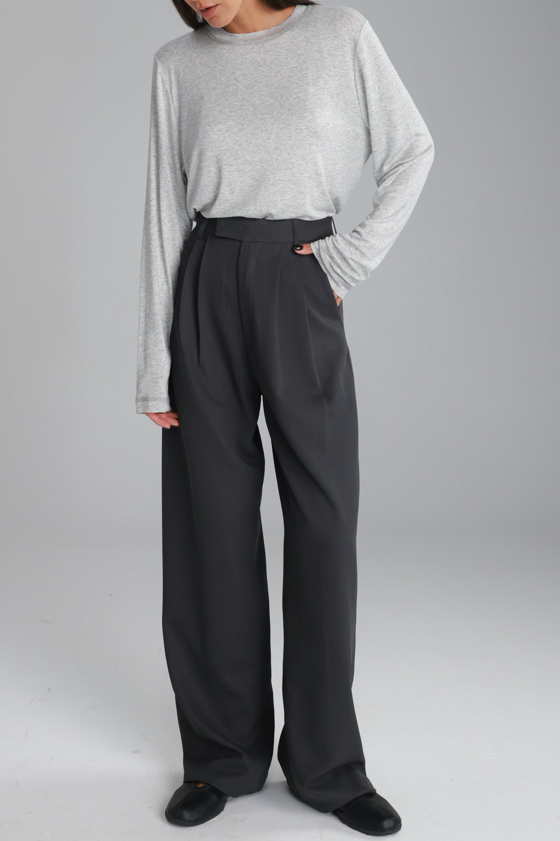 מכנסי דייזי אפור כהה