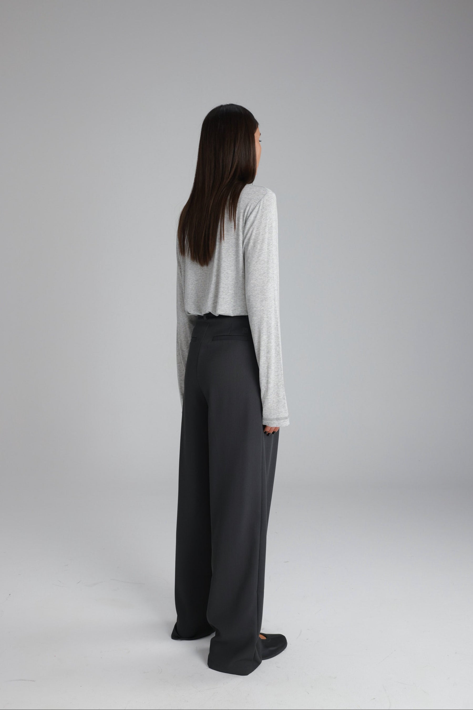 חולצת ביילין אפורה