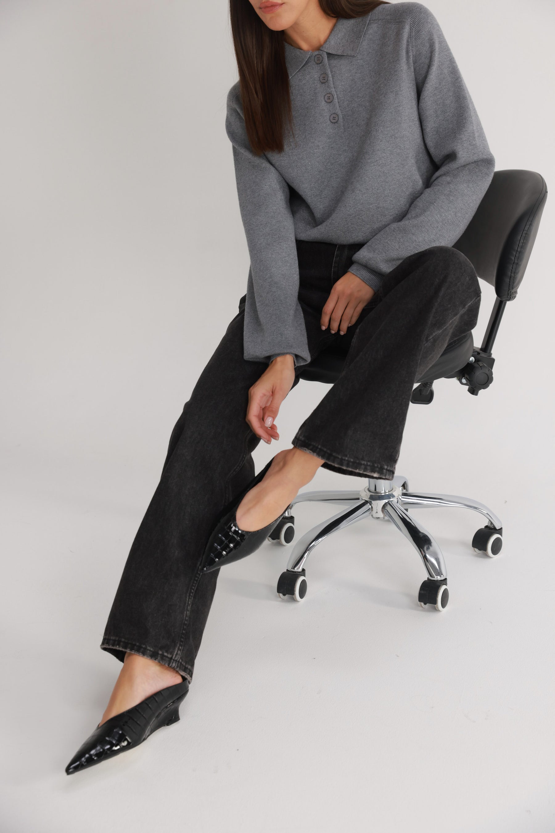 נעלי עקב דיאן שחורות