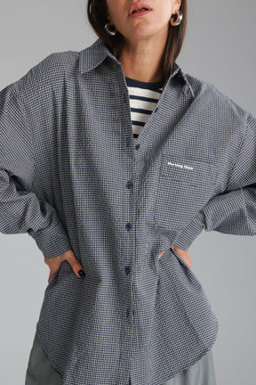 חולצת לאלי מכופתרת נייבי