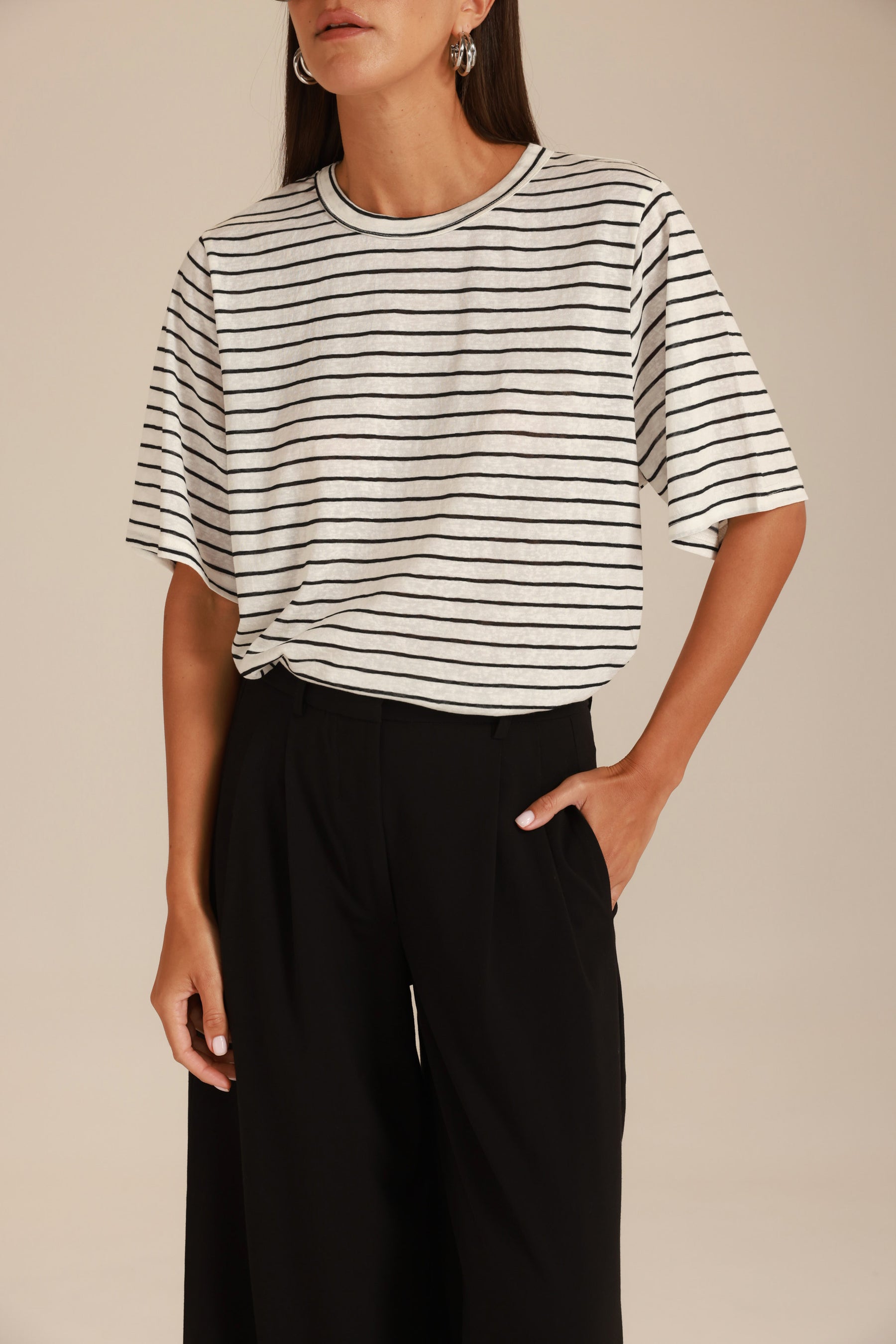 חולצת לואיסנה פסים לבן/שחור