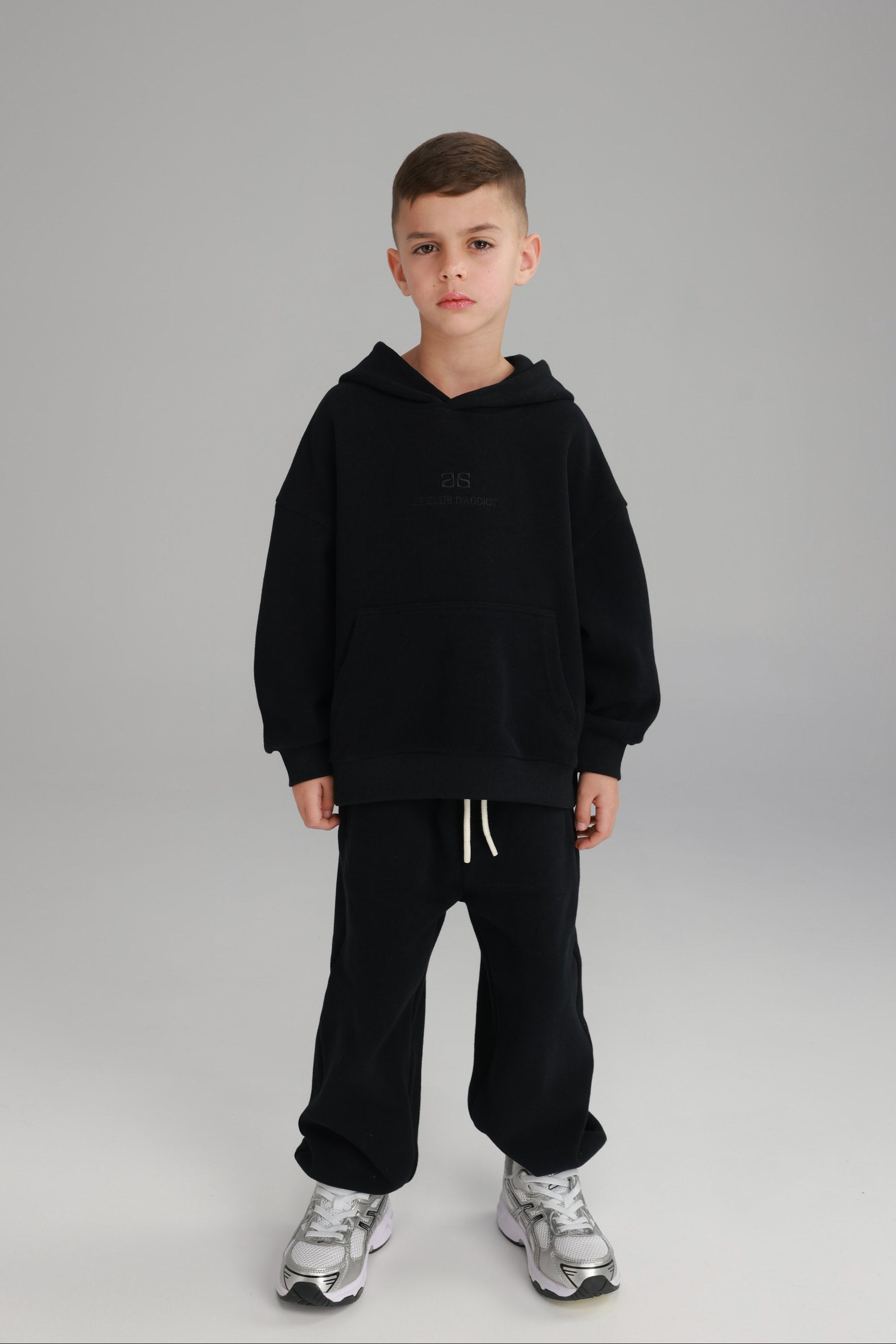 חליפת סלינה שחורה