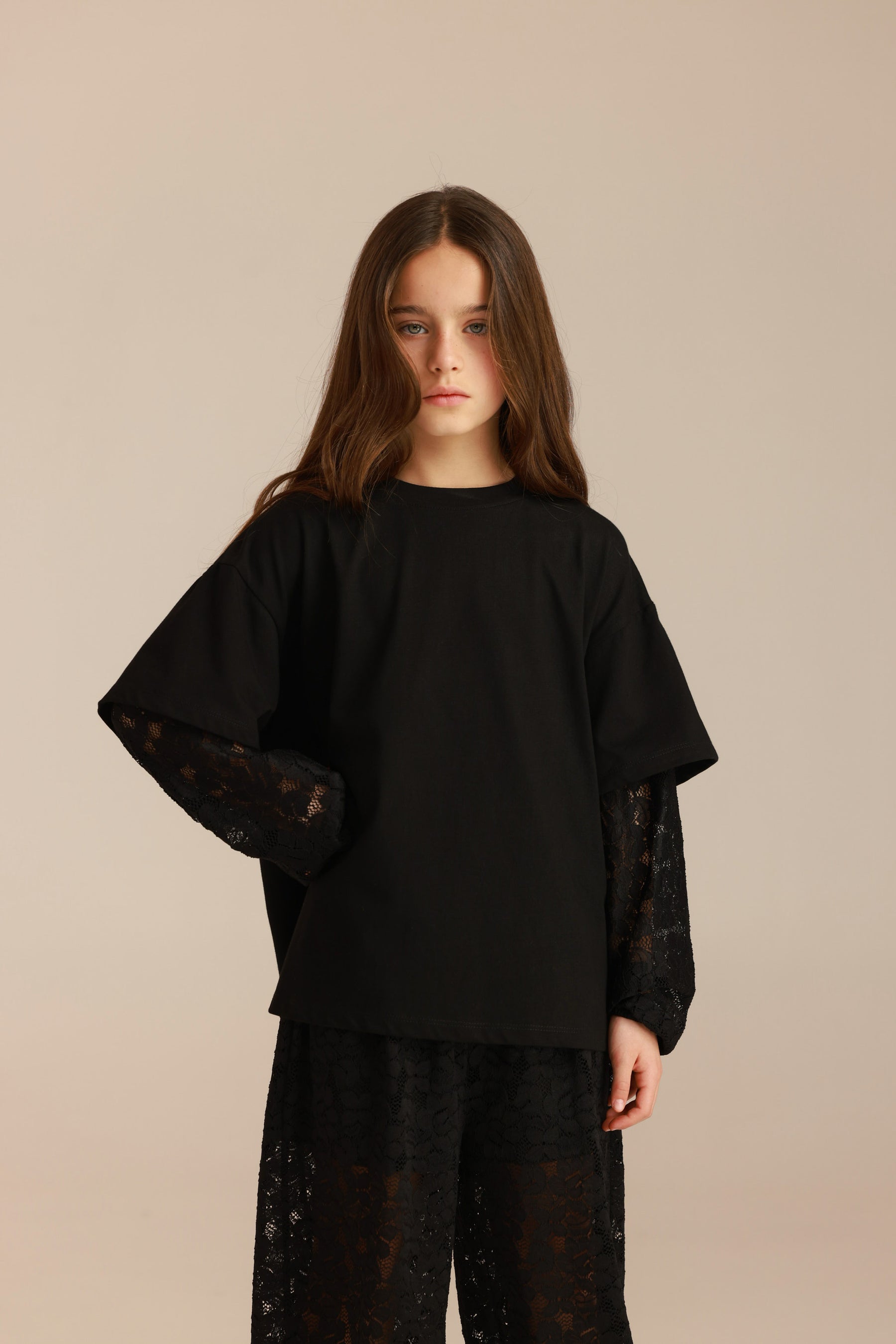 חולצת ליבר שחורה