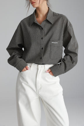 חולצת לאלי מכופתרת שחורה