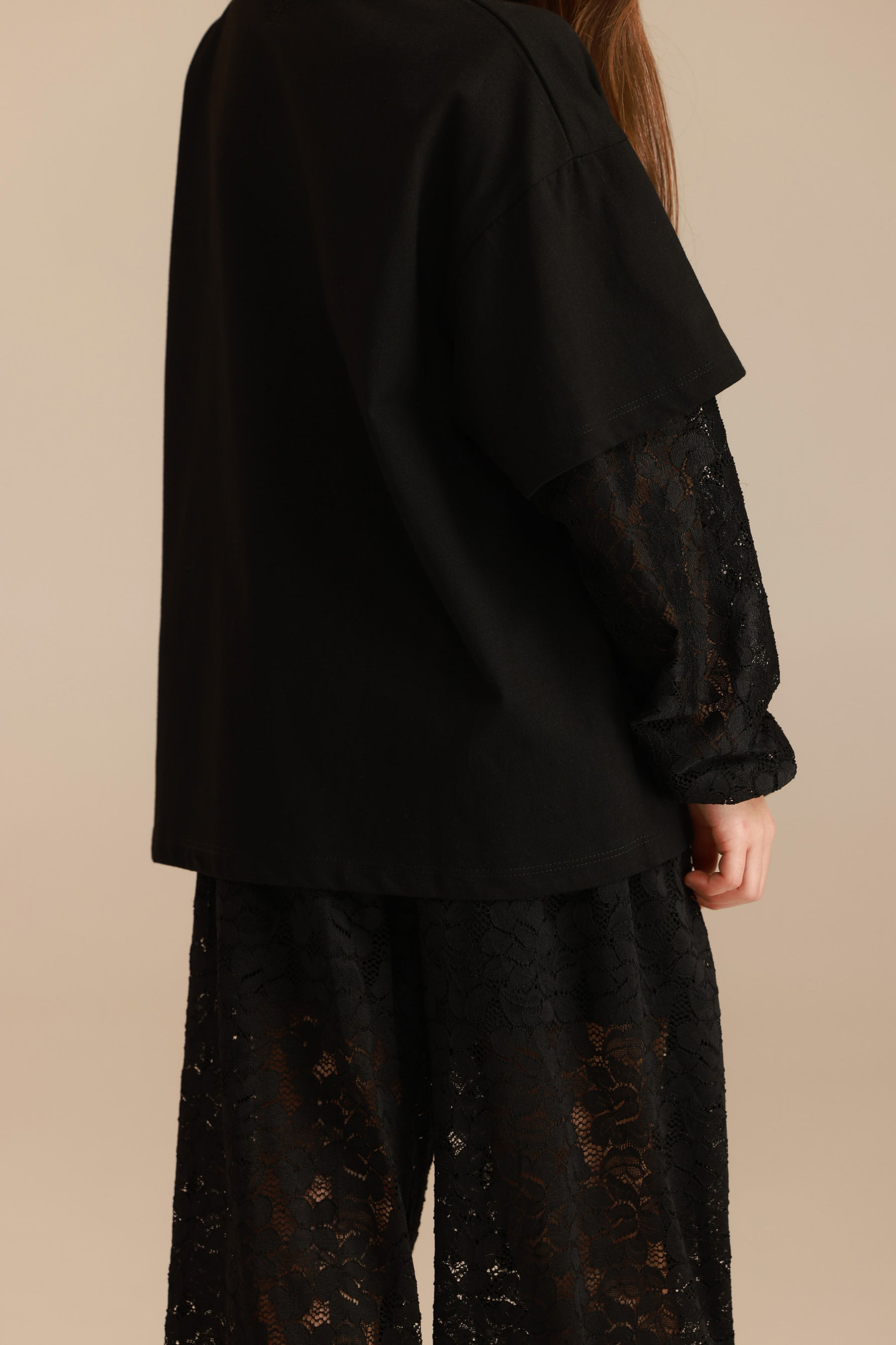 חולצת ליבר שחורה