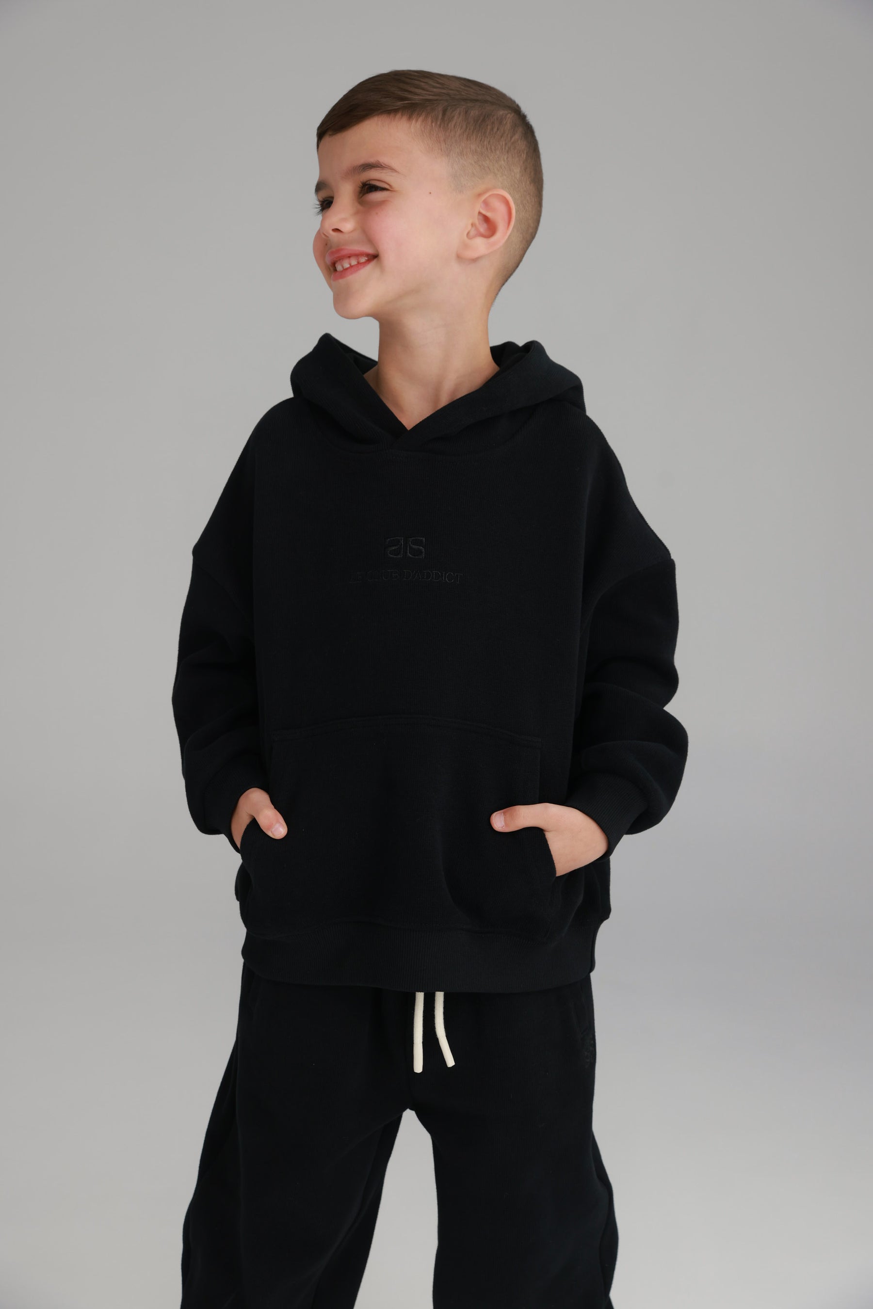 חליפת סלינה שחורה