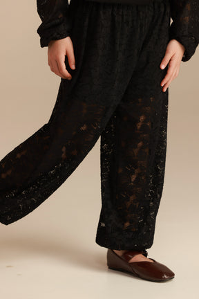 מכנסי ולנסיה שחורים