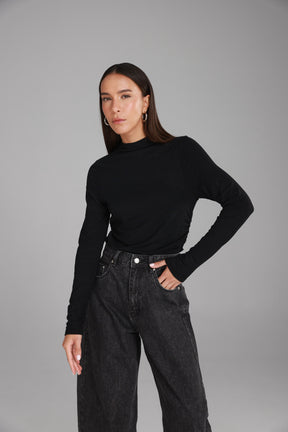 חולצת מאני שחורה