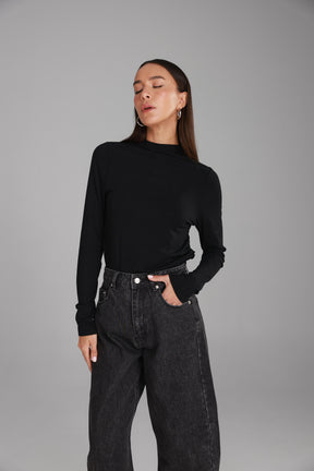 חולצת מאני שחורה