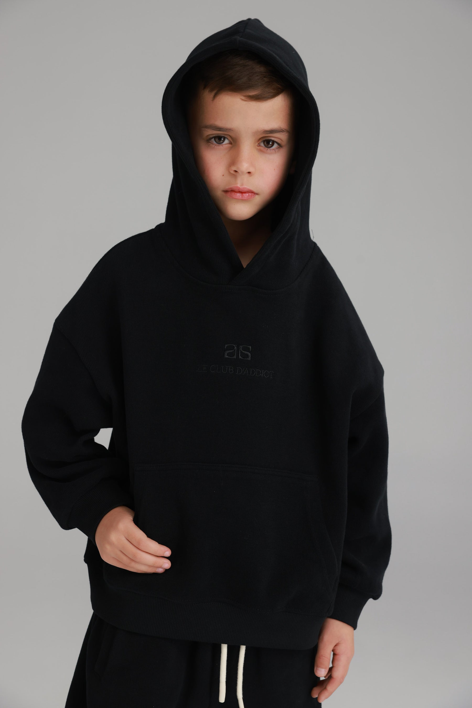 חליפת סלינה שחורה