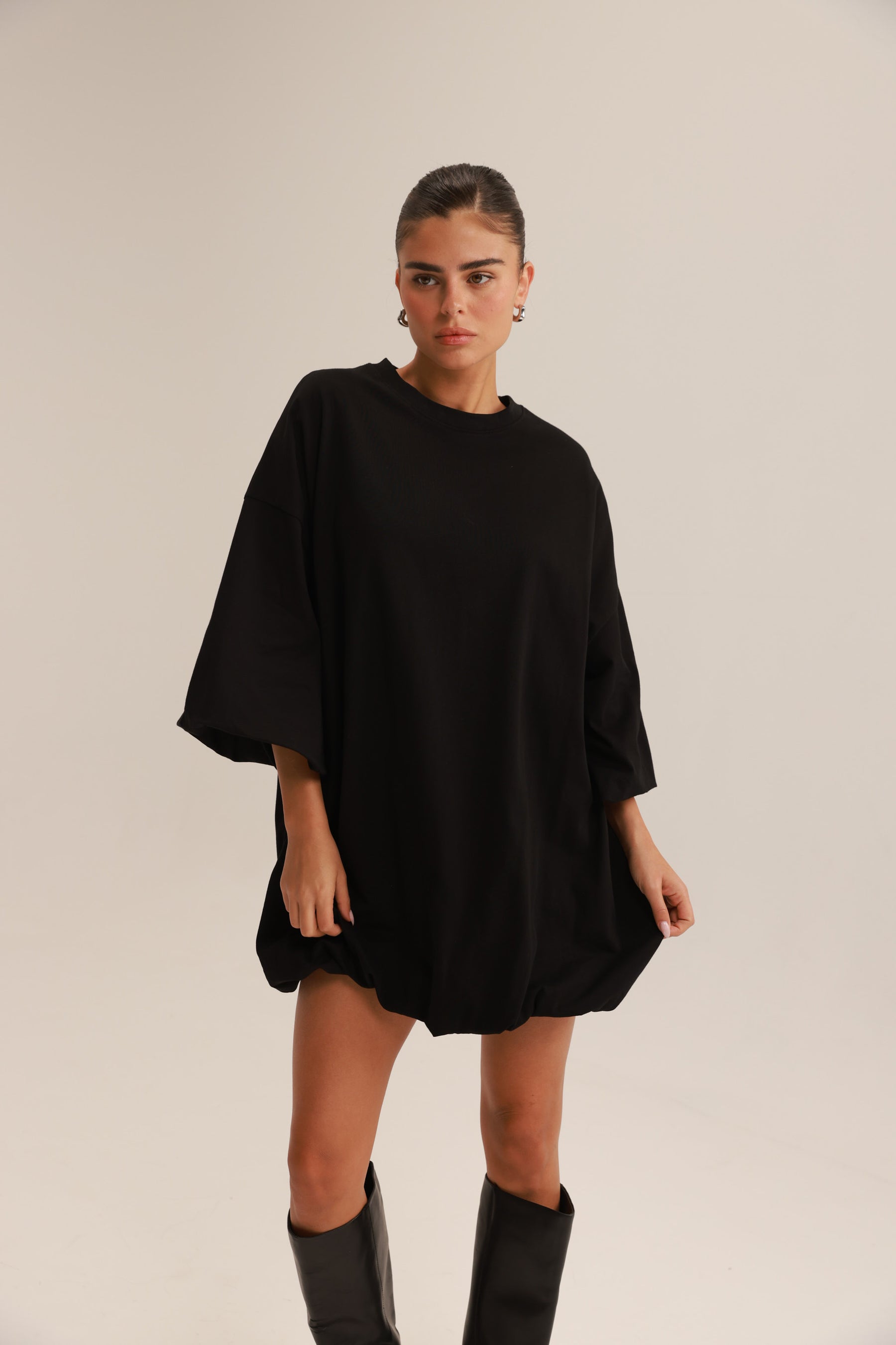 שמלת אמיליה שחורה