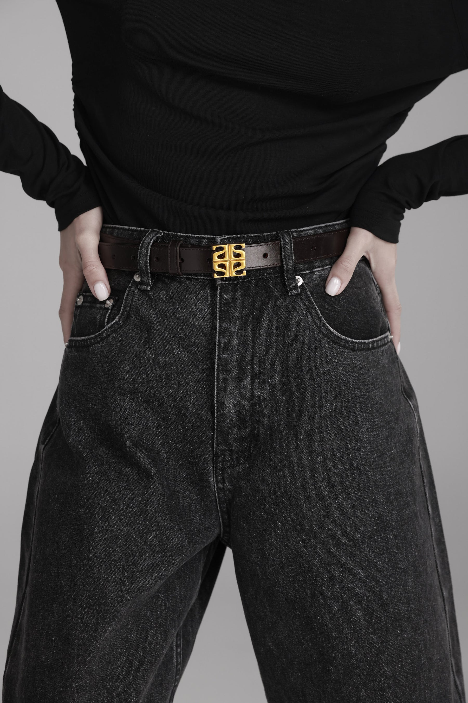 חגורת מריאן חום כהה אבזם זהב