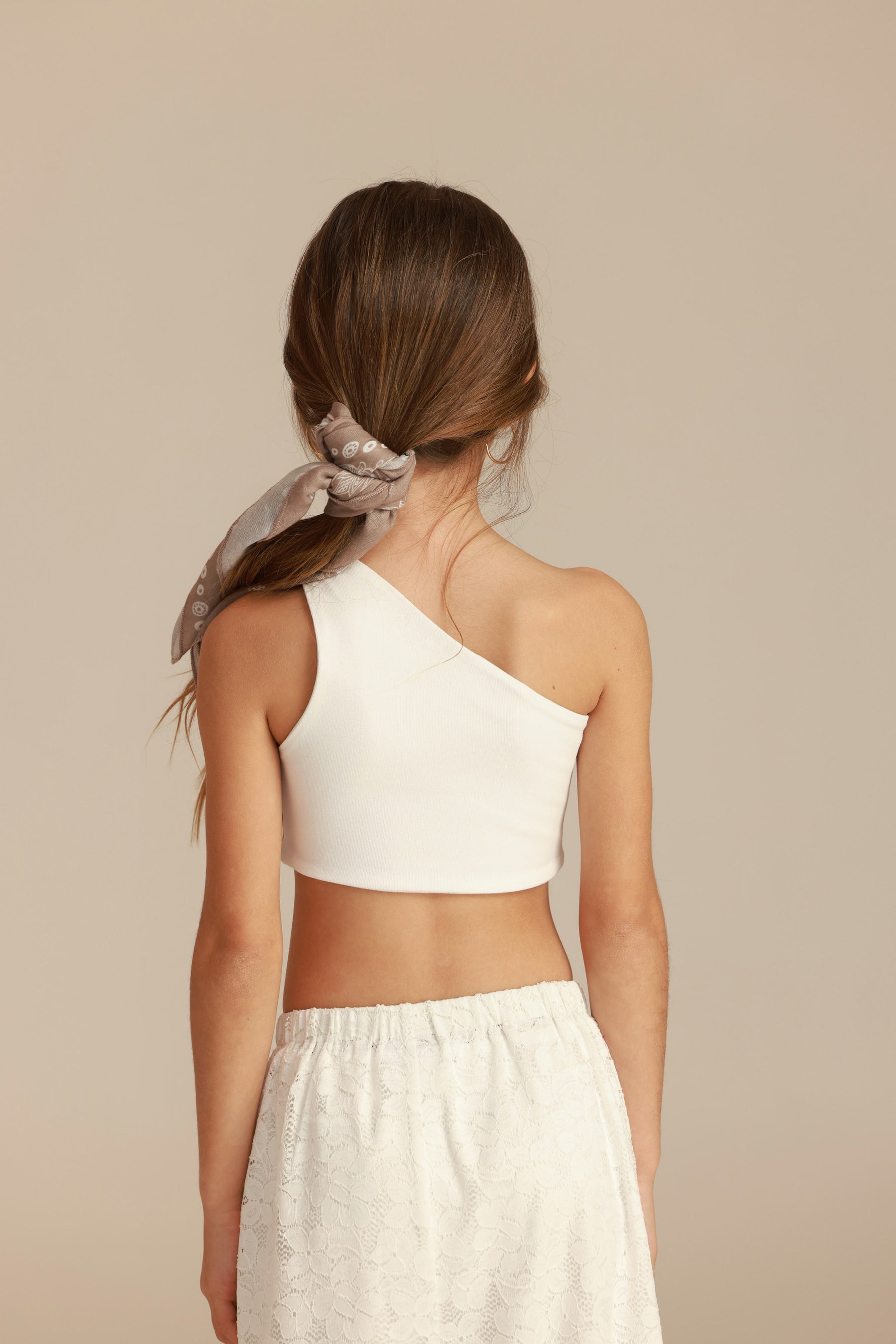 גופיית עמליה לבנה