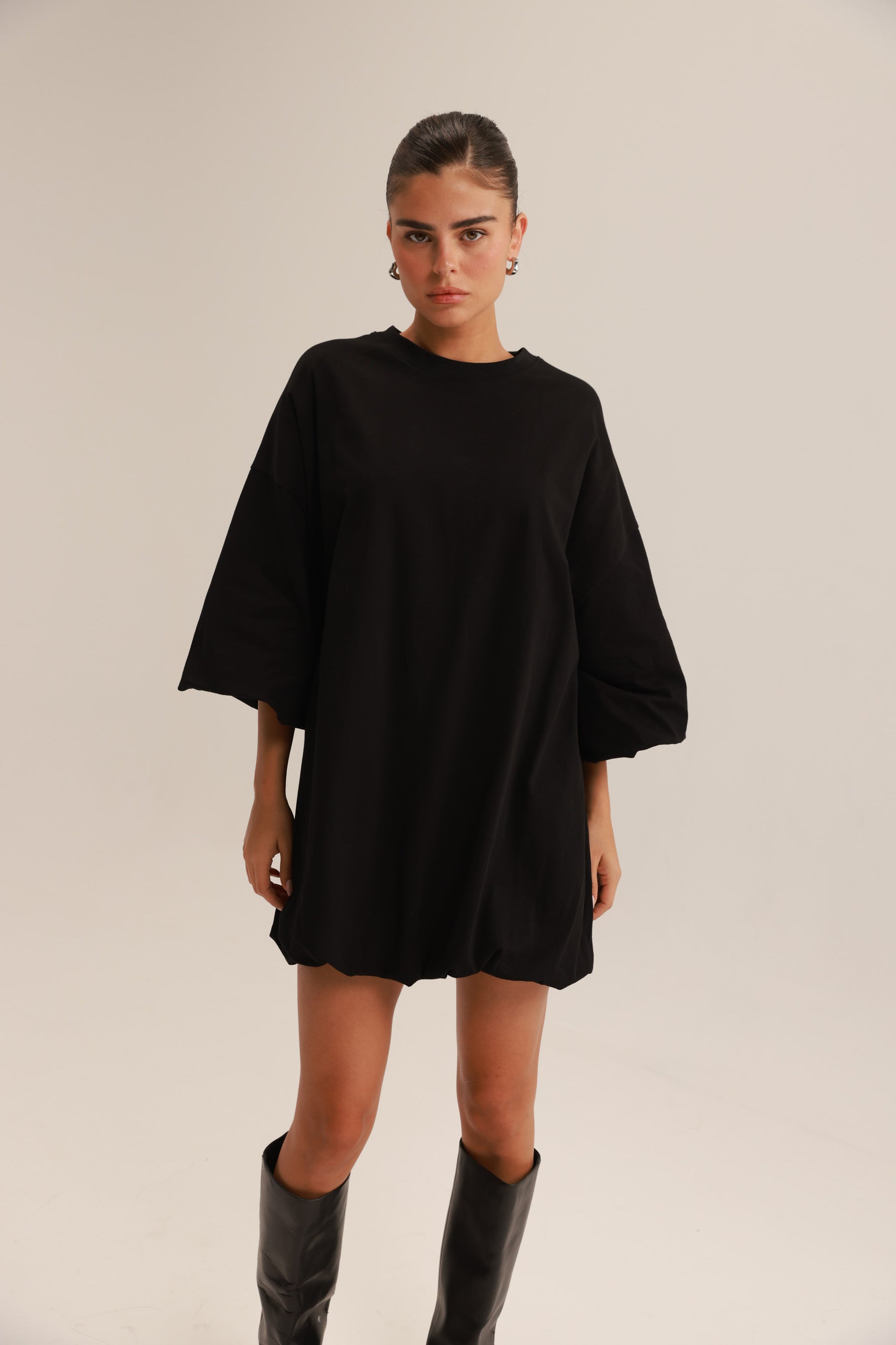 שמלת אמיליה שחורה