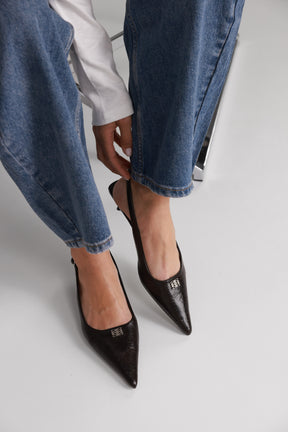 נעלי אניה חומות