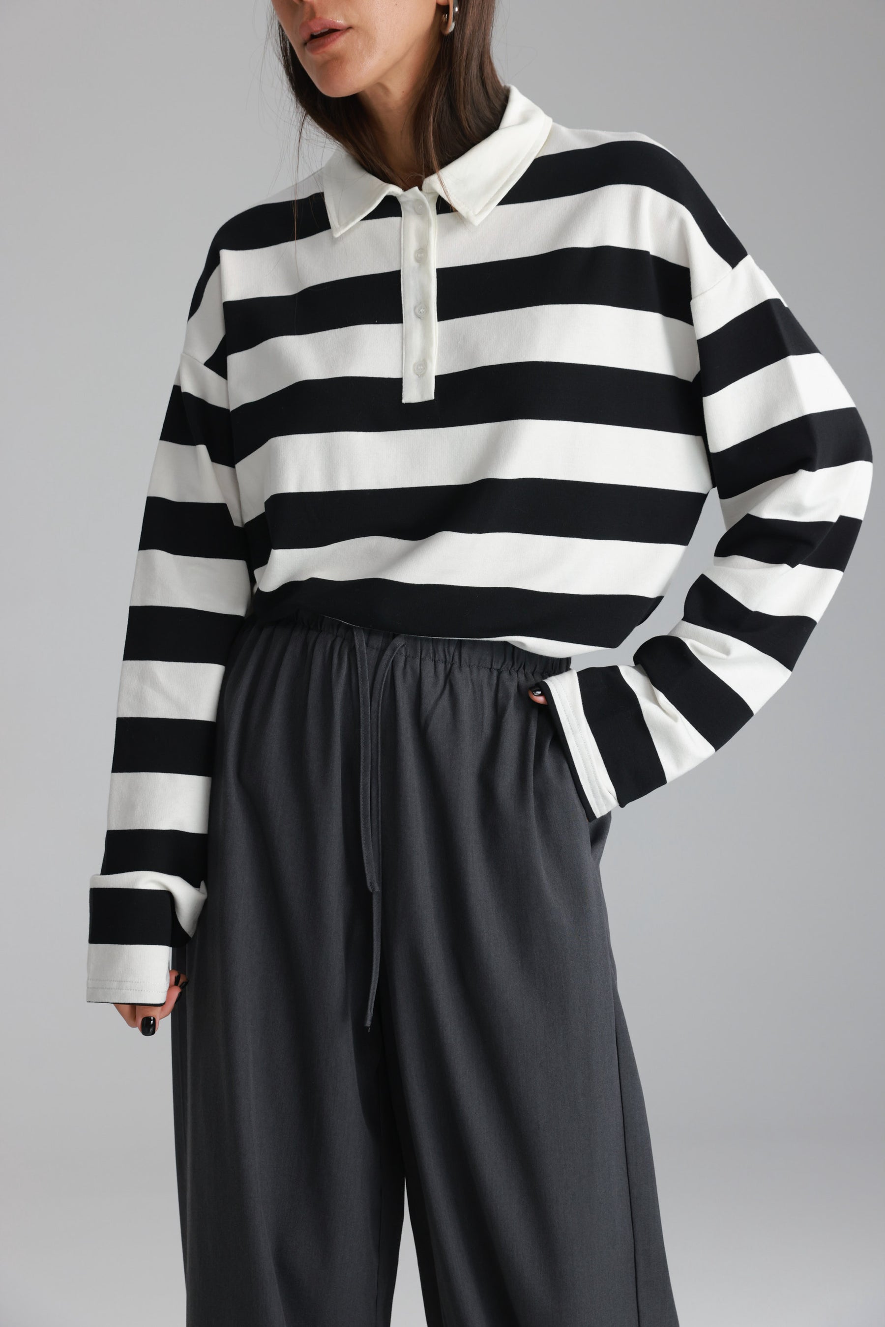 חולצת לורי פסים שחור/לבן