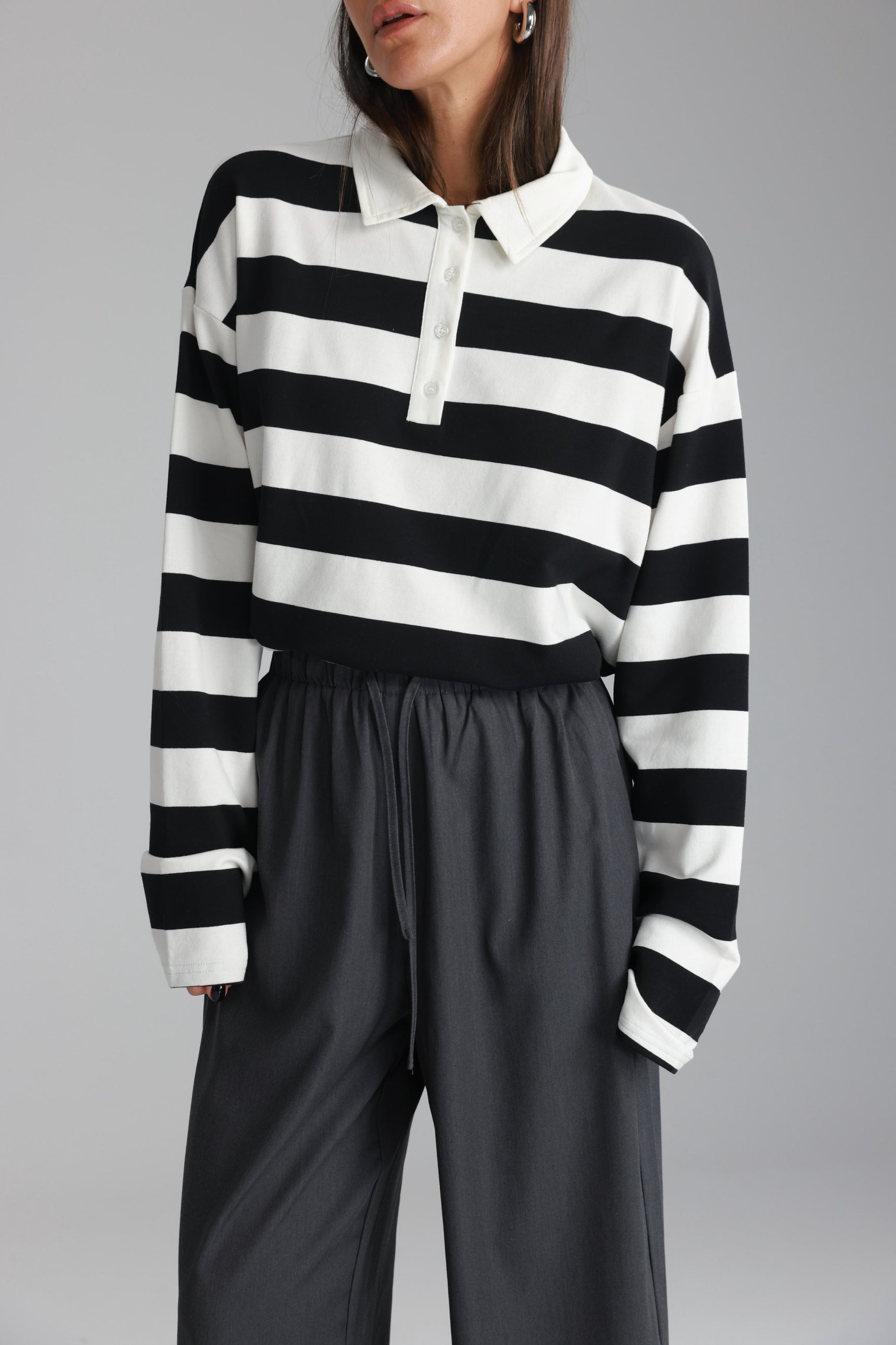 חולצת לורי פסים שחור/לבן
