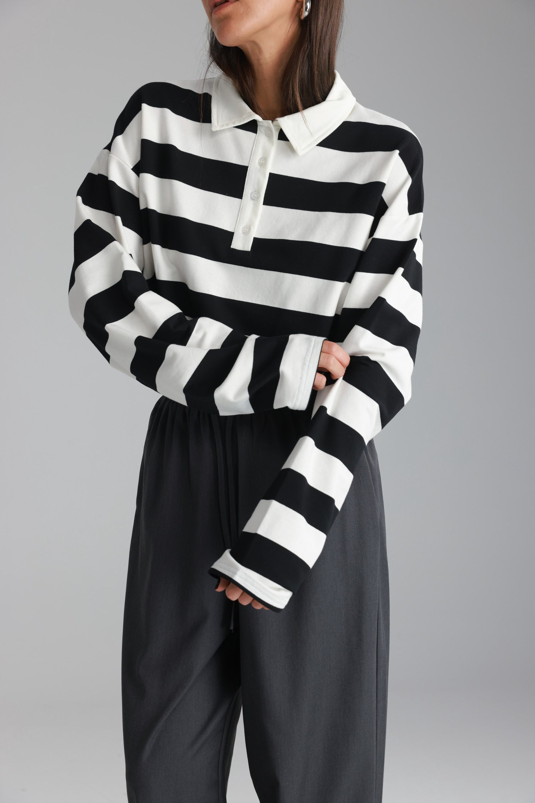 חולצת לורי פסים שחור/לבן