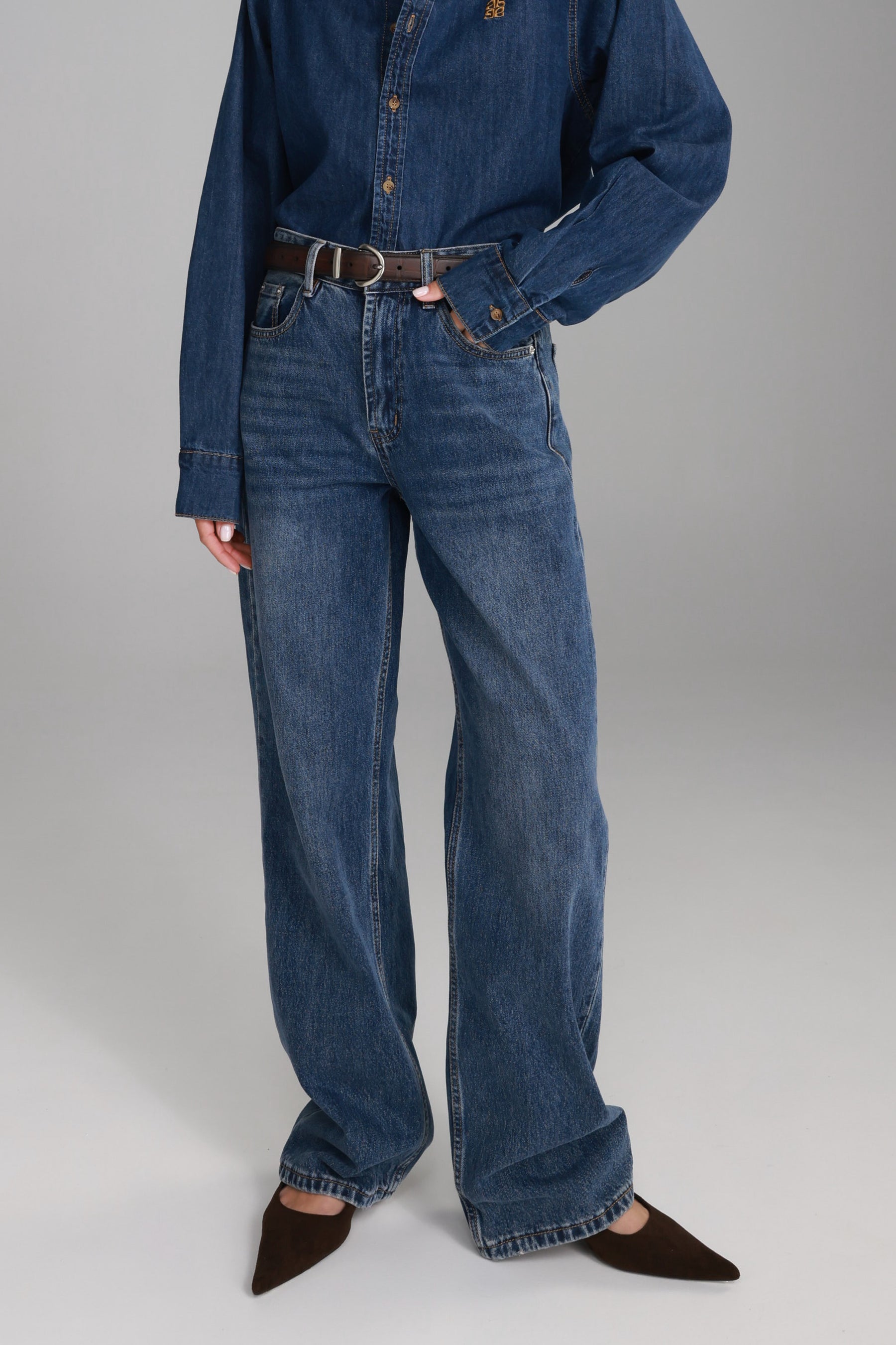 ג'ינס סאלי כחול כהה