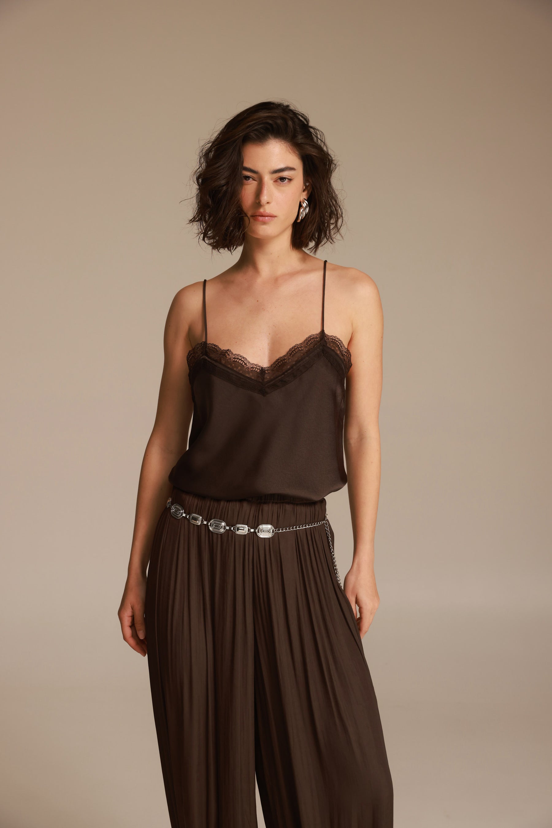 גופיית רוסליה חומה