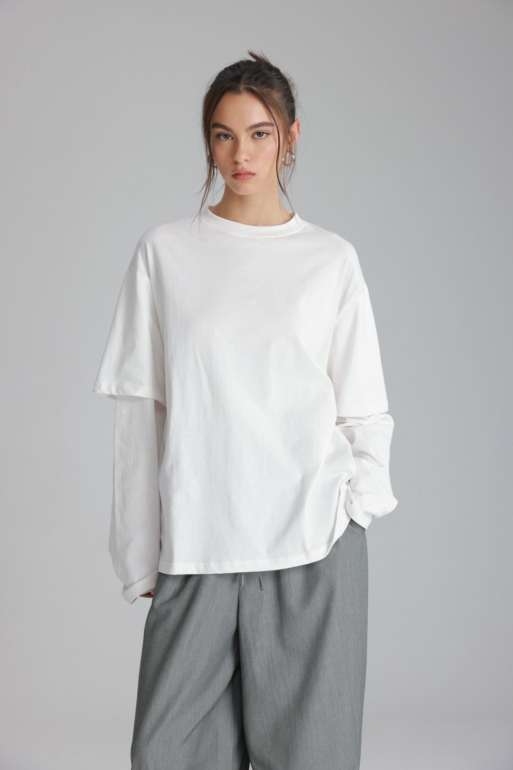 חולצת ולנטינה לבנה