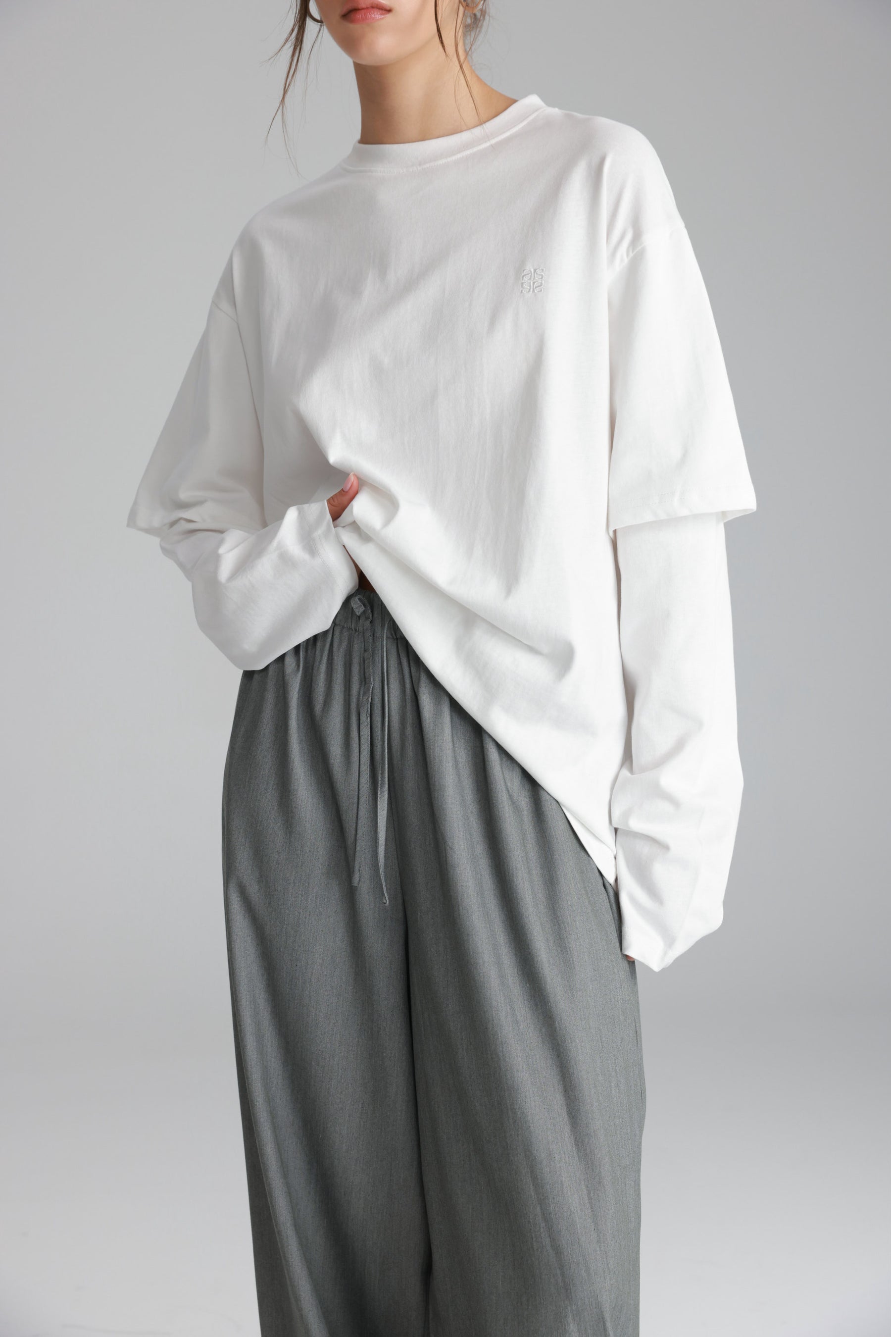 חולצת ולנטינה לבנה