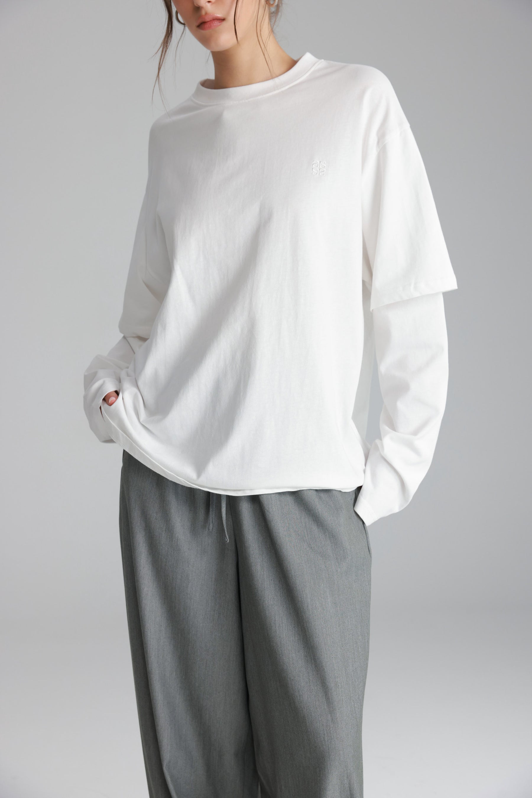 חולצת ולנטינה לבנה