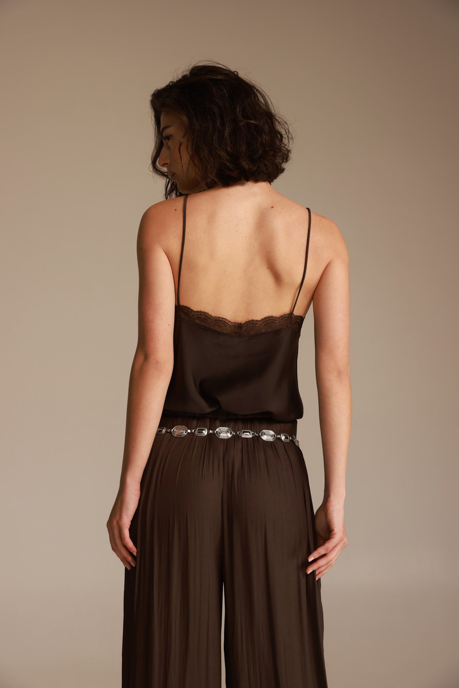 גופיית רוסליה חומה